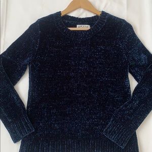 Cute navy blue knitted sweater